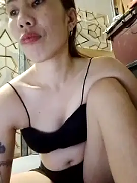 Snapshot of Deliciousgirl14 chatting on April 2026 10:40:02 AM Deliciousgirl14 online show from April 2026 10:40:02 AM