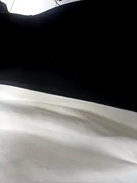 cherlebrow online show from February 2026 06:17:02 PM