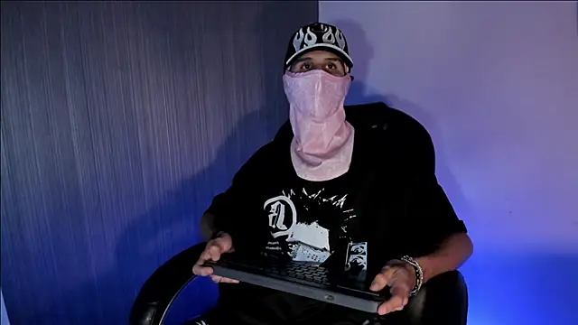 Snapshot of _realwav chatting on January 2026 08:08:01 AM realwav online show from January 2026 08:08:01 AM