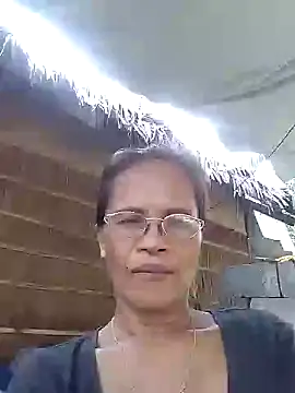 Kristen05 online show from October 2025 12:09:01 AM