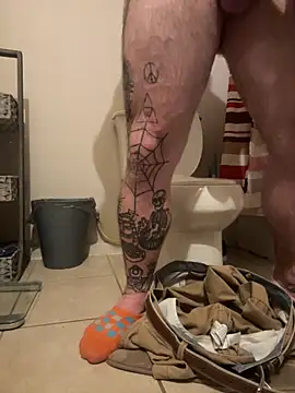 bearcub300 online show from October 2025 02:53:01 AM