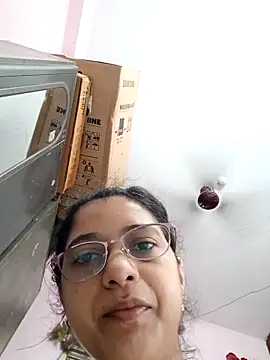 Snapshot of thanusi_2 chatting on September 2025 02:14:01 AM thanusi 2 online show from September 2025 02:14:01 AM