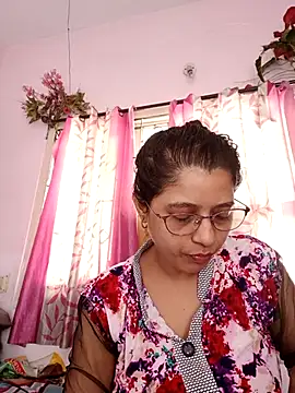 Snapshot of thanusi_2 chatting on October 2025 06:13:01 AM thanusi 2 online show from October 2025 06:13:01 AM