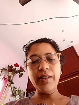 Snapshot of thanusi_2 chatting on October 2025 07:32:01 AM thanusi 2 online show from October 2025 07:32:01 AM