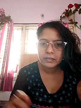 Snapshot of thanusi_2 chatting on November 2025 05:30:02 AM thanusi 2 online show from November 2025 05:30:02 AM