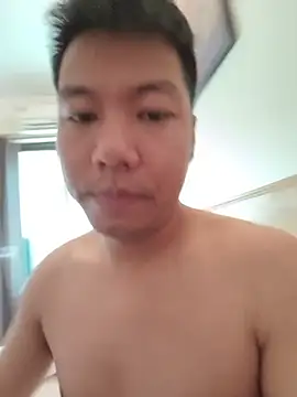 Snapshot of HFhnoiboy chatting on November 2025 08:47:01 AM HFhnoiboy online show from November 2025 08:47:01 AM