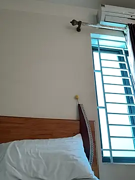 Snapshot of HFhnoiboy chatting on November 2025 05:51:01 AM HFhnoiboy online show from November 2025 05:51:01 AM