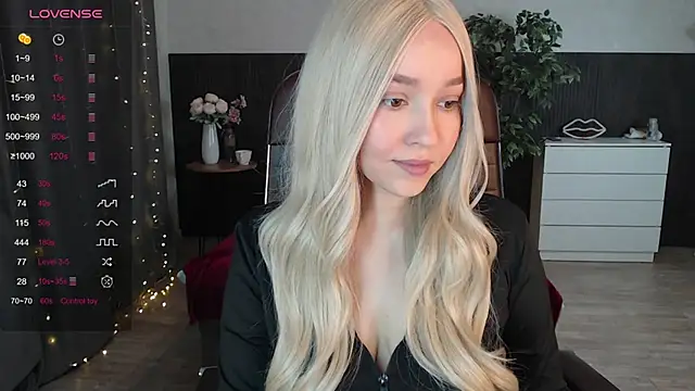 Snapshot of Sexy_Alexia69 chatting on September 2025 12:09:01 PM Sexy Alexia69 online show from September 2025 12:09:01 PM