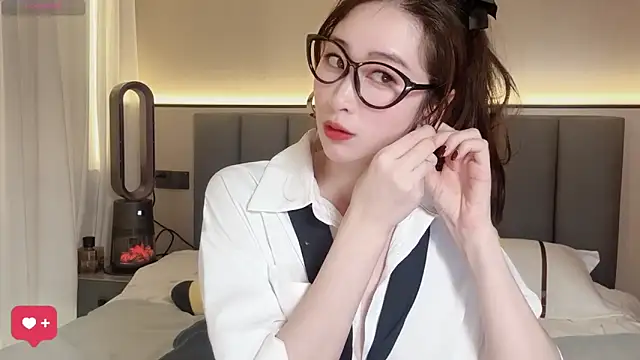 Snapshot of wuyueaini chatting on January 2026 06:49:01 AM wuyueaini online show from January 2026 06:49:01 AM