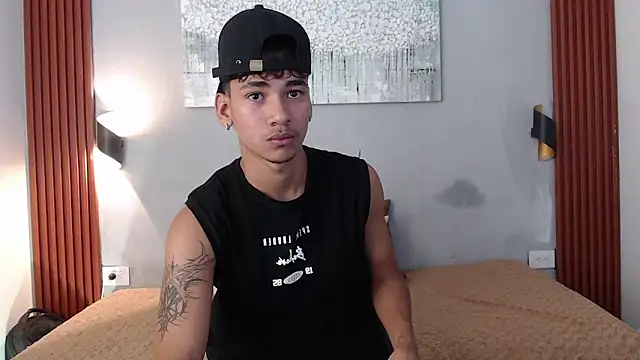 Snapshot of Dominic_ghost chatting on October 2025 03:40:01 AM Dominic ghost online show from October 2025 03:40:01 AM