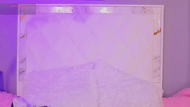 Dannyhot  online show from April 2026 07:23:01 PM