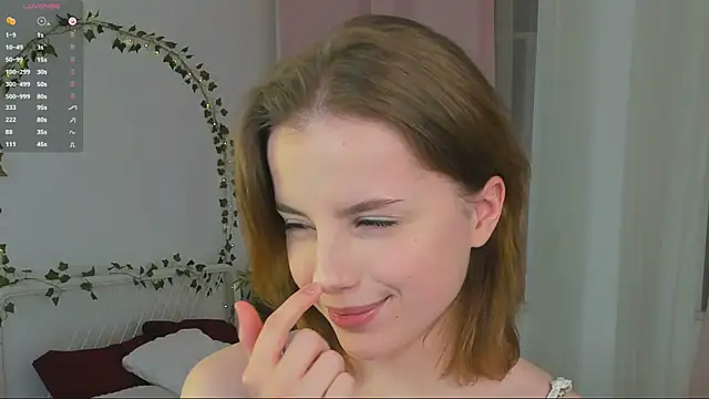 Snapshot of GabiMeshuggah chatting on November 2025 08:42:02 PM GabiMeshuggah online show from November 2025 08:42:02 PM