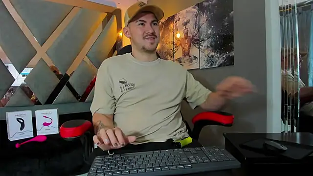 Snapshot of BrunoWalkerr chatting on October 2025 01:01:01 PM BrunoWalkerr online show from October 2025 01:01:01 PM