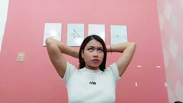 Snapshot of little_beillis chatting on October 2025 12:59:01 PM little beillis online show from October 2025 12:59:01 PM