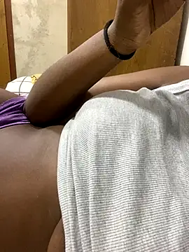 bybey18 online show from November 2025 11:16:02 PM