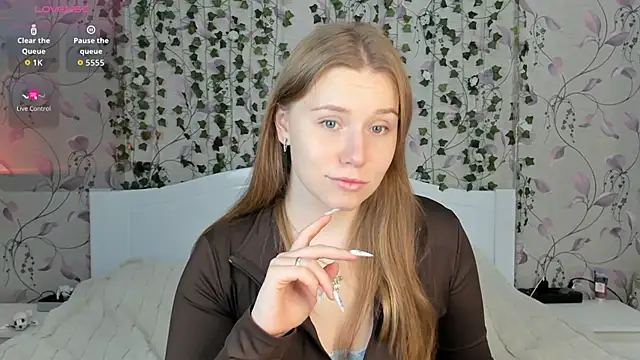  influensii  online show from October 2025 05:20:02 AM