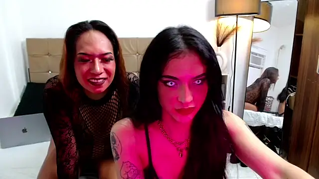 Snapshot of YourAsian_Cummer chatting on November 2025 05:59:01 PM YourAsian Cummer online show from November 2025 05:59:01 PM