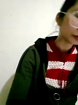 Snapshot of Joywhar chatting on December 2025 06:23:01 PM Joywhar online show from December 2025 06:23:01 PM