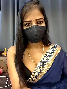 Snapshot of Misss-julli chatting on November 2025 07:55:02 AM Misss-julli online show from November 2025 07:55:02 AM