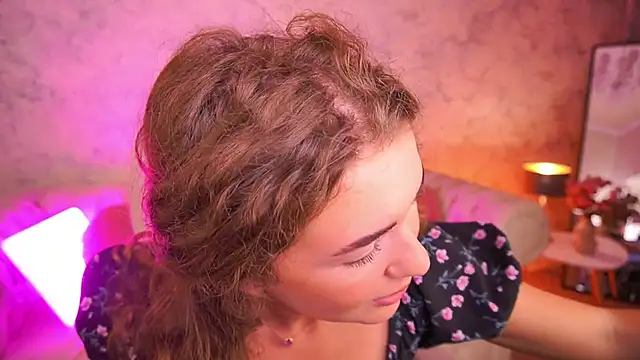 CurlyCandyXX online show from October 2025 01:53:02 PM