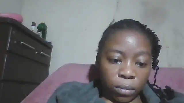 sexyhotchic93 online show from September 2025 07:37:01 PM