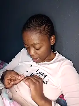 sexyhotchic93 online show from October 2025 07:20:02 PM