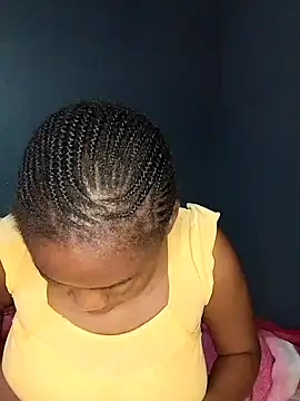 sexyhotchic93 online show from October 2025 11:35:01 PM