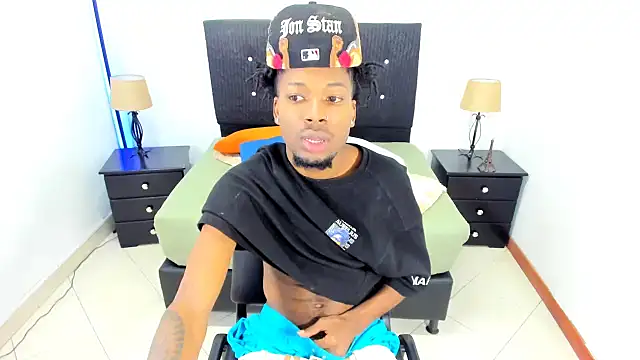 maikol monstercock online show from October 2025 04:31:02 AM