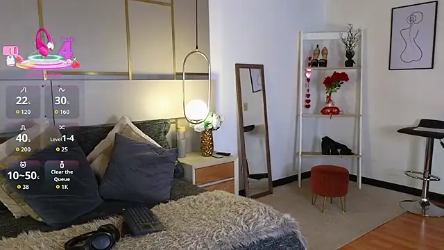 Snapshot of Lina_Montclair chatting on March 2026 07:30:01 PM Lina Montclair online show from March 2026 07:30:01 PM