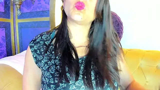 Snapshot of Scarlett_Barnes chatting on September 2025 11:43:02 AM Scarlett Barnes online show from September 2025 11:43:02 AM