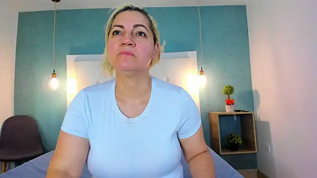 Heidy milf online show from January 2026 08:23:01 PM