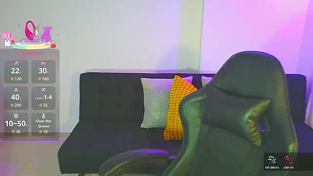 Yulienneg online show from February 2026 12:18:02 AM