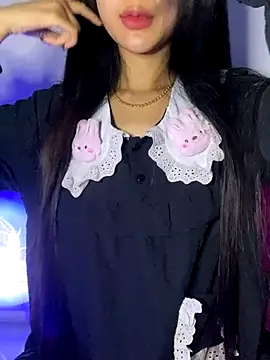 Snapshot of Sexlove_bb chatting on December 2025 07:54:02 PM Sexlove bb online show from December 2025 07:54:02 PM