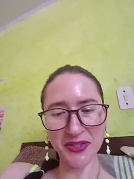 Snapshot of Linda_Hot13 chatting on October 2025 02:04:01 PM Linda Hot13 online show from October 2025 02:04:01 PM