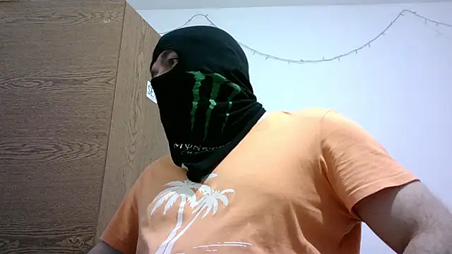 Black Scorpion91 online show from November 2025 06:31:02 PM