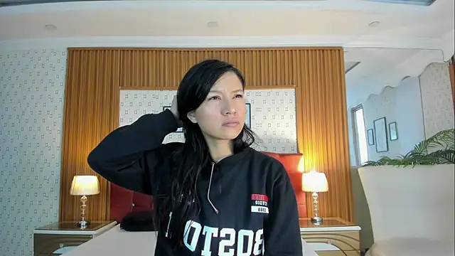 Snapshot of Sophie_Calloway chatting on October 2025 02:37:02 PM Sophie Calloway online show from October 2025 02:37:02 PM