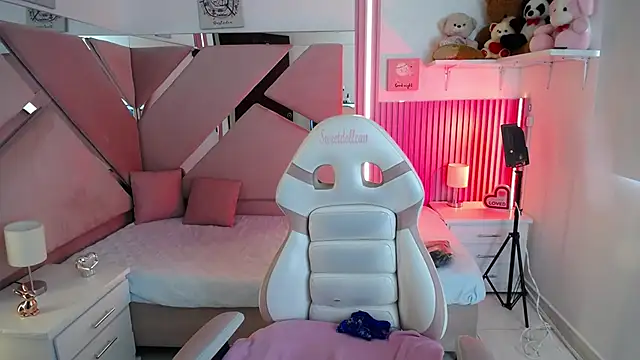 Snapshot of Mia_garcia28 chatting on September 2025 07:48:01 PM Mia garcia28 online show from September 2025 07:48:01 PM