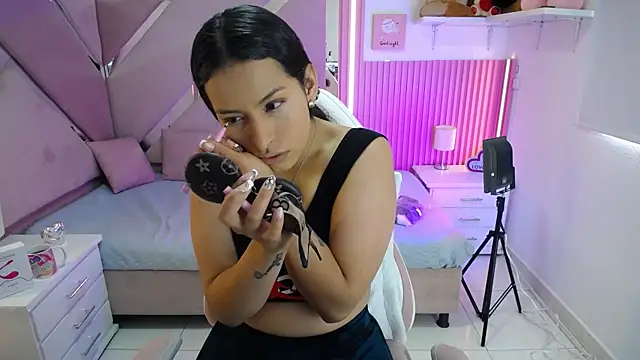 Snapshot of Mia_garcia28 chatting on September 2025 07:40:02 PM Mia garcia28 online show from September 2025 07:40:02 PM