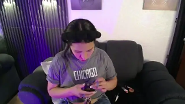 Snapshot of Mia_garcia28 chatting on October 2025 08:10:01 PM Mia garcia28 online show from October 2025 08:10:01 PM