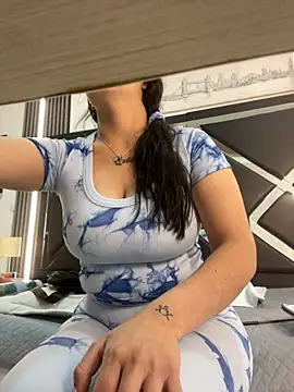 Snapshot of Mia_garcia28 chatting on October 2025 07:58:01 PM Mia garcia28 online show from October 2025 07:58:01 PM