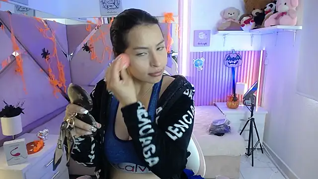 Snapshot of Mia_garcia28 chatting on October 2025 07:54:02 PM Mia garcia28 online show from October 2025 07:54:02 PM