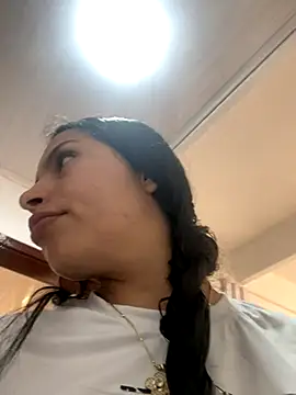 Mia garcia28 online show from December 2025 12:54:01 PM