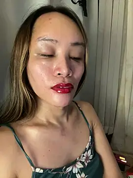 RomanticPearlTS online show from June 2026 01:39:01 AM