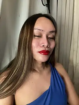 RomanticPearlTS online show from June 2026 01:15:01 AM
