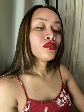 RomanticPearlTS online show from July 2026 03:01:01 AM