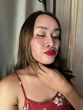 RomanticPearlTS online show from July 2026 01:24:02 PM