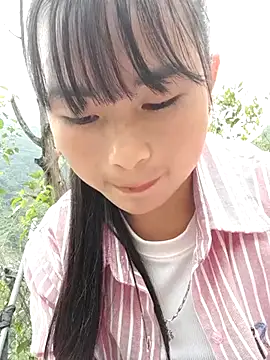 Sunyinn online show from October 2025 09:52:02 AM