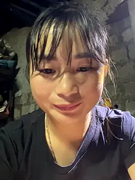 Sunyinn online show from November 2025 01:33:02 PM