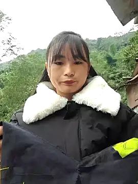 Sunyinn online show from November 2025 01:26:01 AM