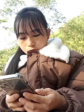 Sunyinn online show from November 2025 01:17:01 AM